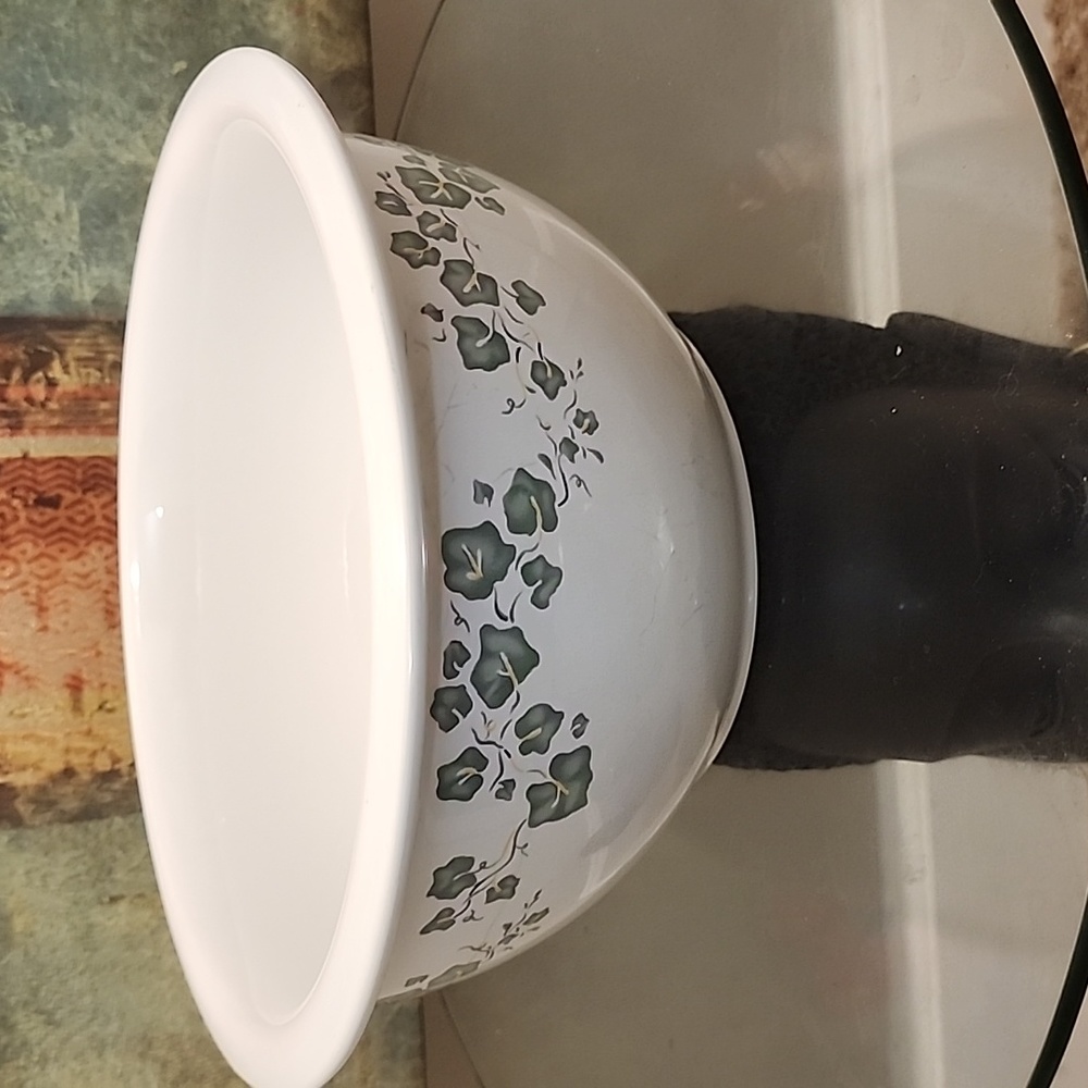 Corelle Coordinates Stoneware Callaway Ivy Pattern 3 qt Microwave & Oven Safe